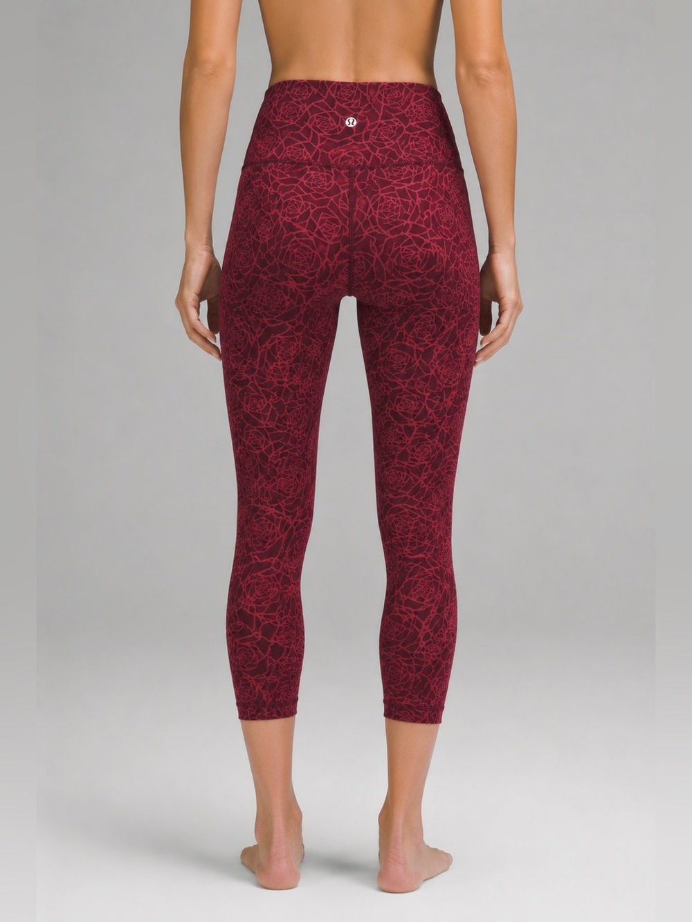 🌸 Lululemon Posey Rose Leggings - Size 4 🌸 24” inseam. Style WSAJ2S